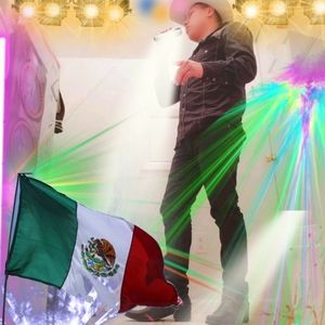 Meet your Posher, Aníbal